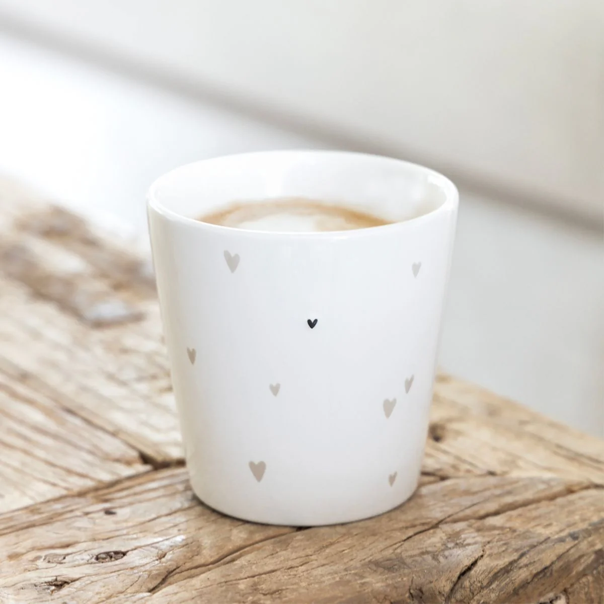 BICCHIERE IN CERAMICA CUORICINI BEIGE - Woodlume