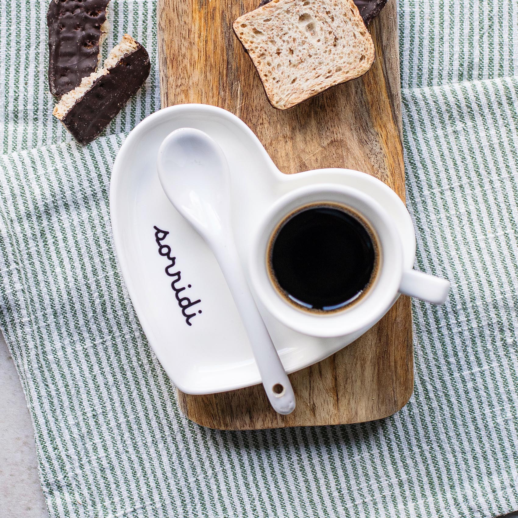 SET 2 PIATTI CUORE ESPRESSO SORRIDI - Woodlume