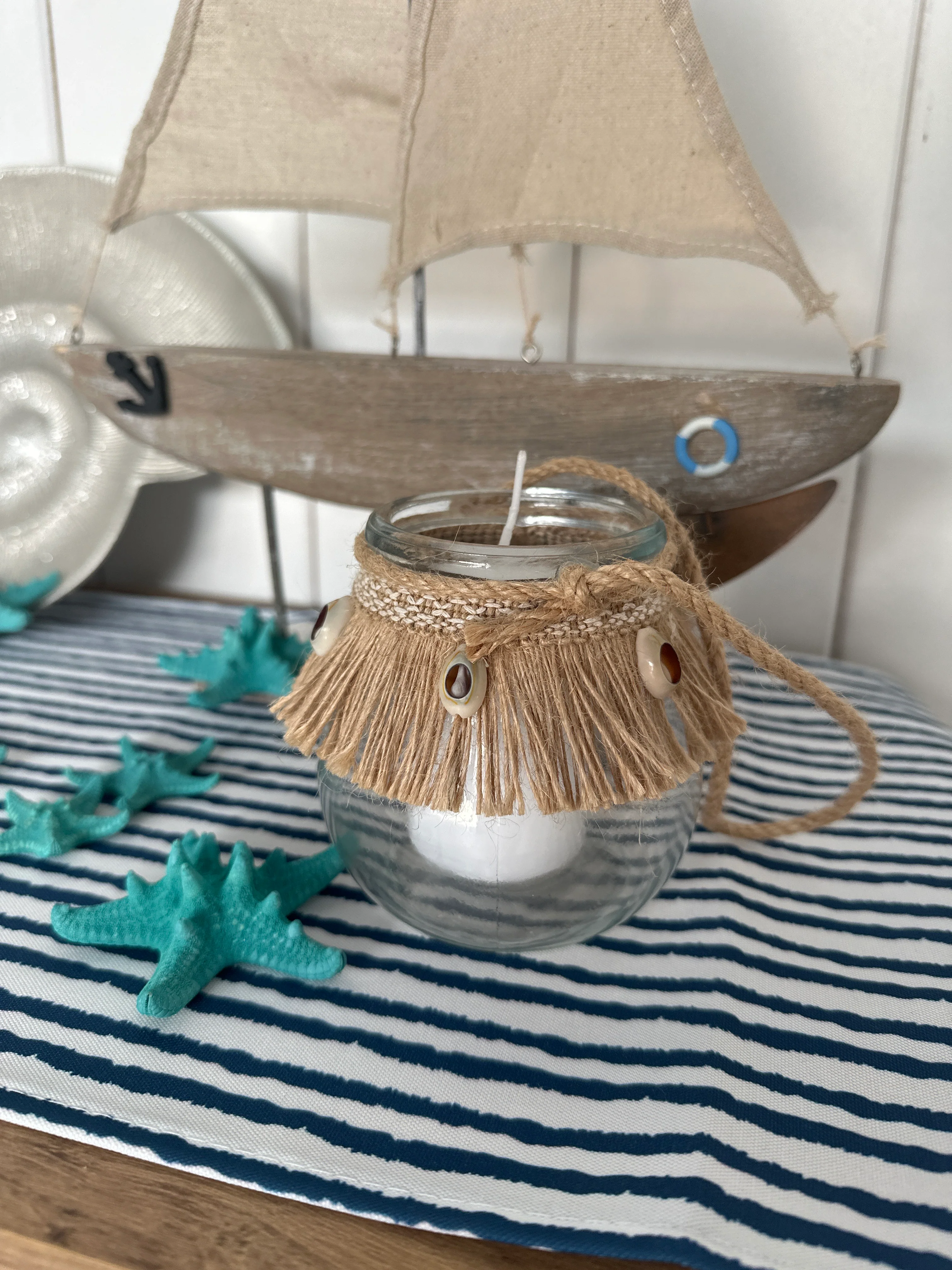 PORTACANDELA CON CORDA E CONCHIGLIE - Woodlume